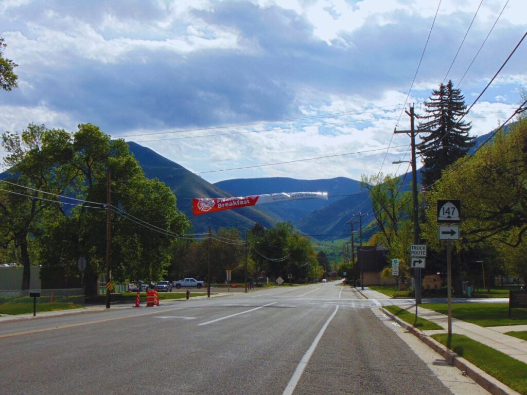 Maple Street, Mapleton, UT